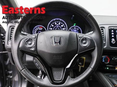 Used 2022 Honda HR-V Sport image 10