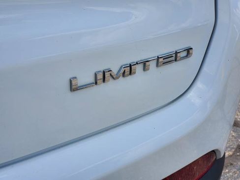 Used 2024 Jeep Compass Limited AWD/4WD image 29