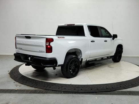 Used 2022 Chevrolet Silverado 1500 Custom Trail Boss AWD/4WD image 8
