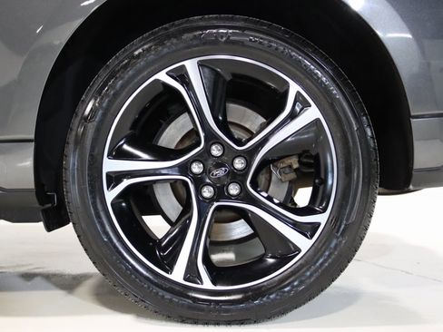 Used 2019 Ford Edge ST w/ Cold Weather Package image 72