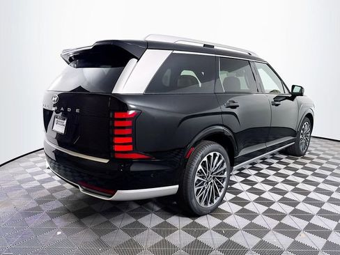 New 2026 Hyundai Palisade Calligraphy FWD image 7