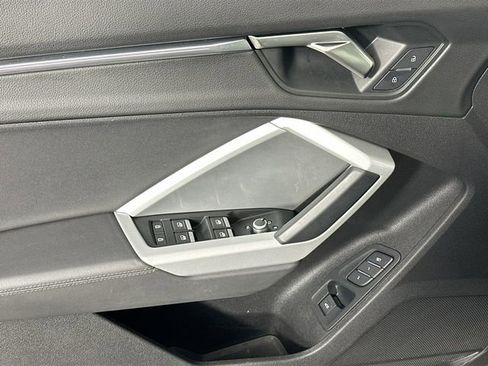 Used 2022 Audi Q3 2.0T Premium Plus image 24