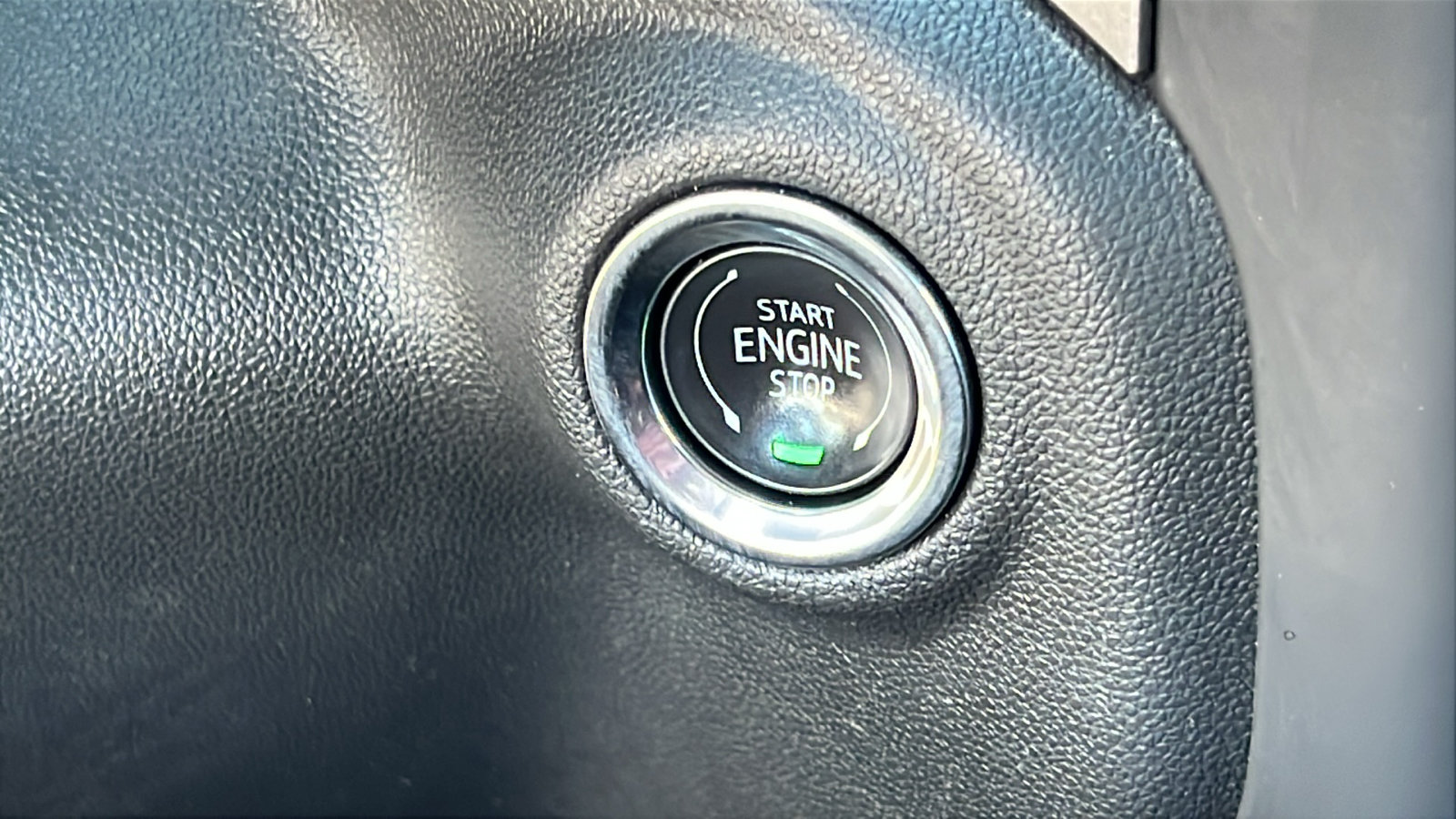 Certified 2025 Chevrolet Silverado 1500 W/T RWD image 23