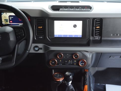 Used 2023 Ford Bronco Badlands AWD/4WD image 21