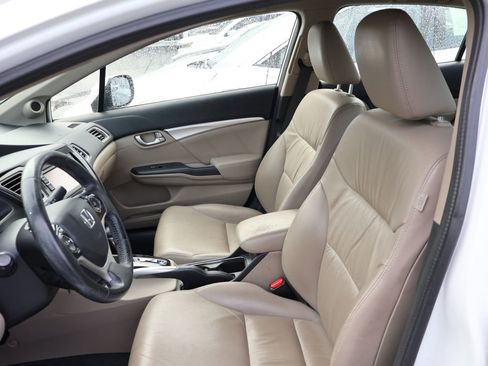 Used 2013 Honda Civic Hybrid Sedan image 11
