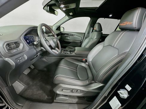 Certified 2026 Honda Pilot TrailSport image 21