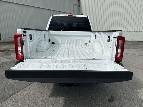 Used 2025 Ford F250 XLT AWD/4WD image 21