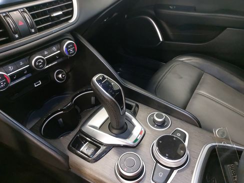 Used 2023 Alfa Romeo Giulia Ti w/ Active Assist Plus Package RWD image 27