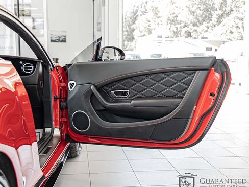 Used 2015 Bentley Continental GT V8 S AWD/4WD image 32