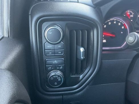 Used 2022 Chevrolet Silverado 1500 Custom Trail Boss image 15