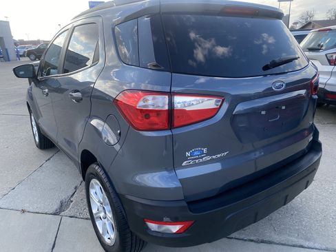 Used 2019 Ford EcoSport SE w/ SE Convenience Package image 8