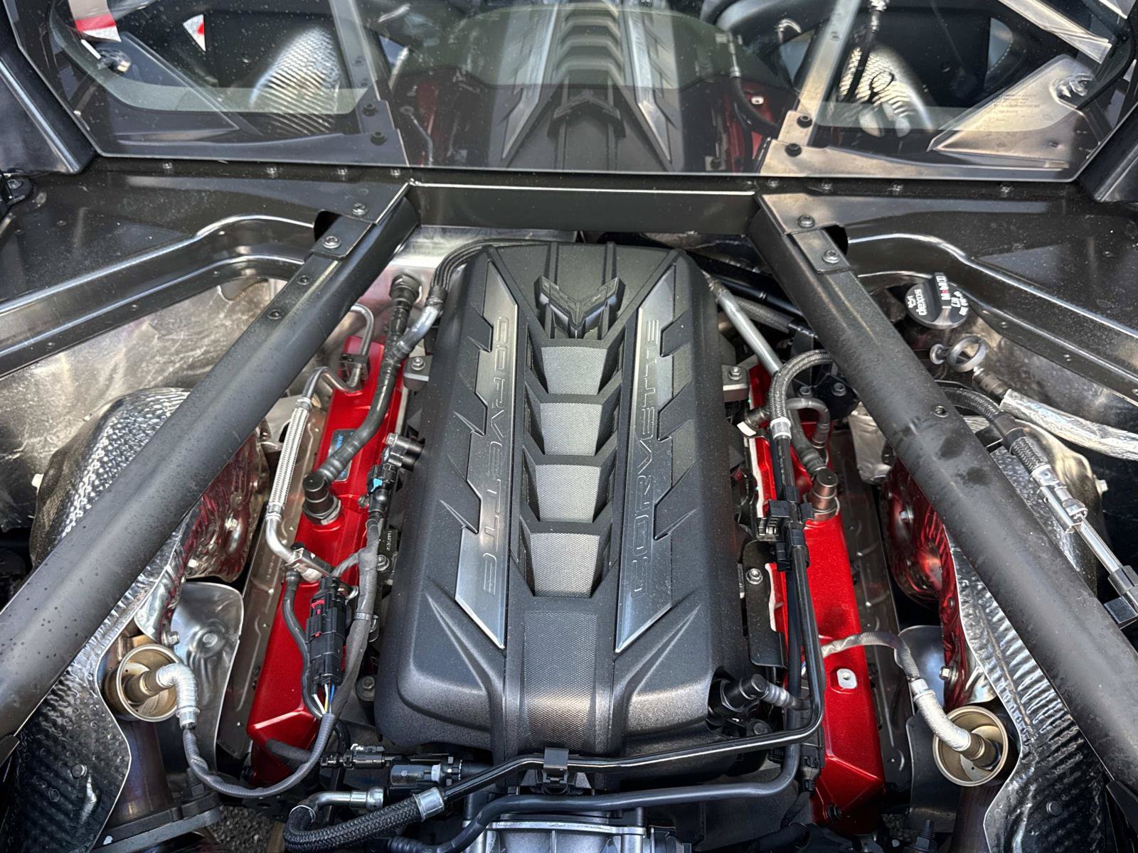 Used 2025 Chevrolet Corvette Stingray Coupe w/ 1LT RWD image 37