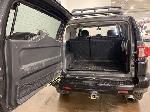 Used 2007 Toyota FJ Cruiser 4WD image 5