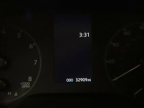 Used 2024 Toyota Corolla LE FWD image 32