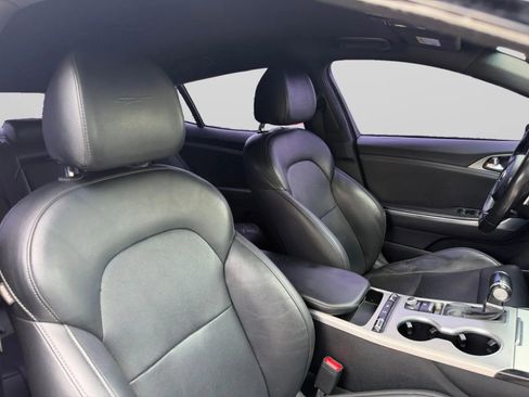 Used 2020 Kia Stinger GT RWD image 37