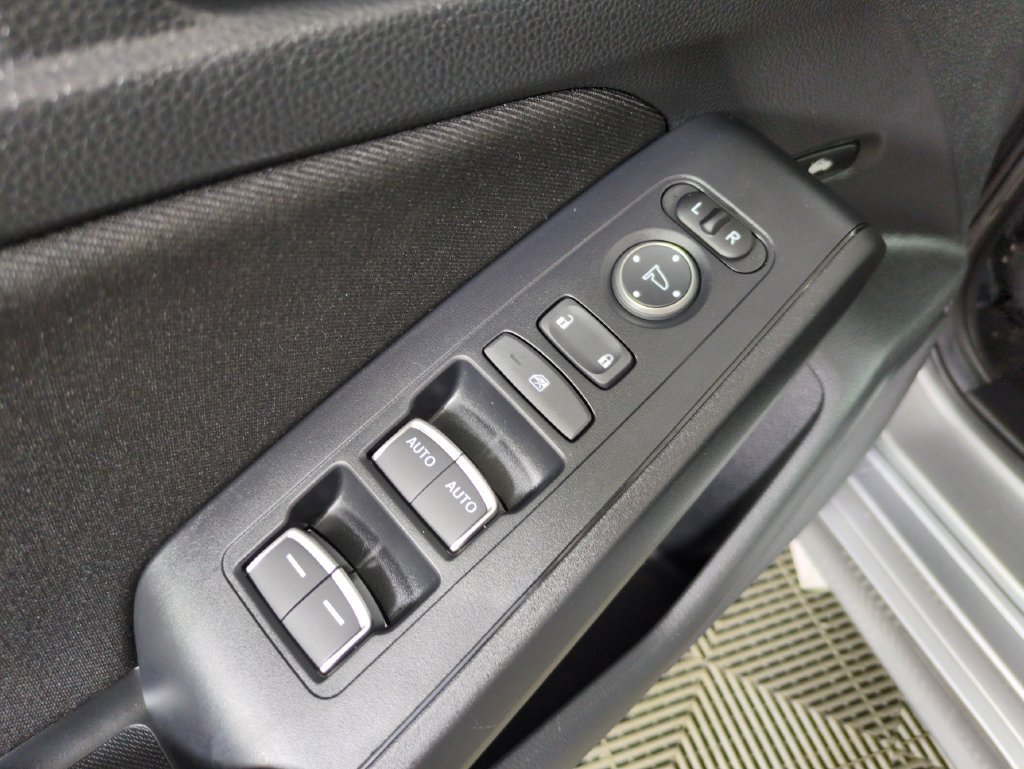 Certified 2025 Honda Civic Sport image 17