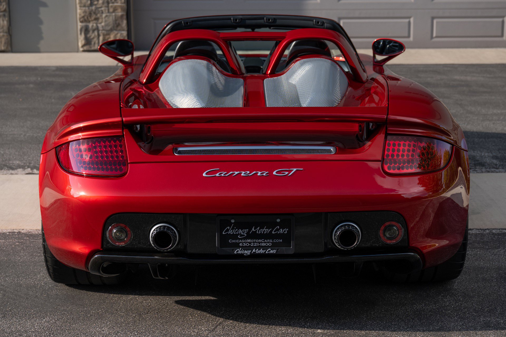 Used 2005 Porsche Carrera GT RWD image 17