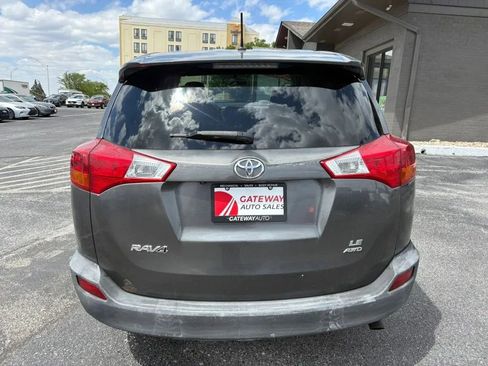 Used 2013 Toyota RAV4 LE AWD/4WD image 4