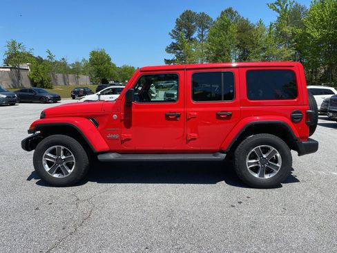 Used 2021 Jeep Wrangler Unlimited Sahara w/ Uconnect 4C Nav & Sound Group image 3