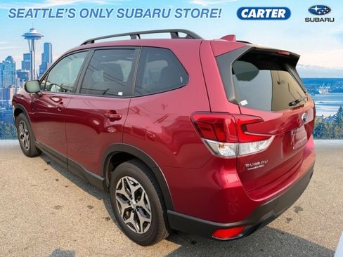 Certified 2023 Subaru Forester Premium AWD/4WD image 7