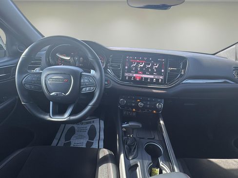 Used 2025 Dodge Durango GT image 9