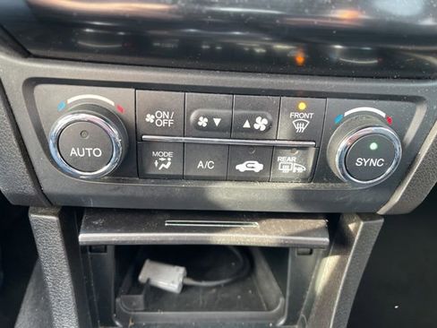 Used 2013 Acura ILX w/ Premium Package FWD image 16