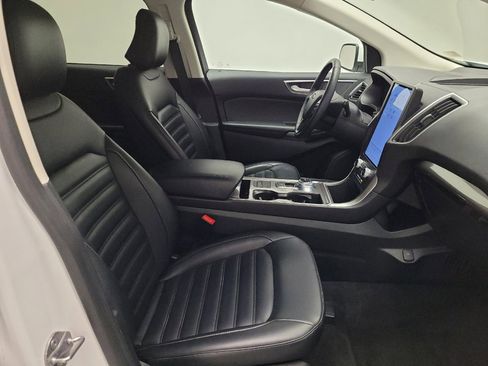 Used 2024 Ford Edge SEL image 21