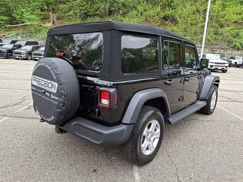 Used 2023 Jeep Wrangler Unlimited Sport AWD/4WD image 7