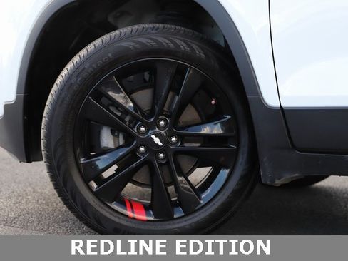 Used 2021 Chevrolet Trax LT w/ Redline Edition image 2