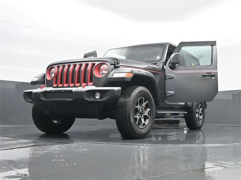 Used 2022 Jeep Wrangler Sport image 30