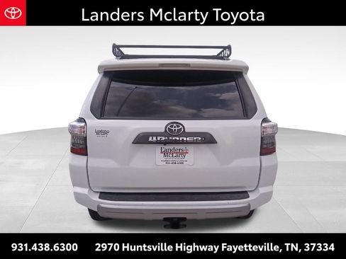 Used 2021 Toyota 4Runner TRD Off-Road AWD/4WD image 4