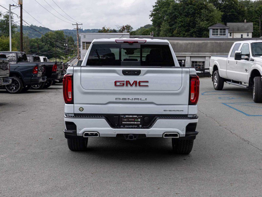 Used 2026 GMC Sierra 1500 Denali AWD/4WD image 5