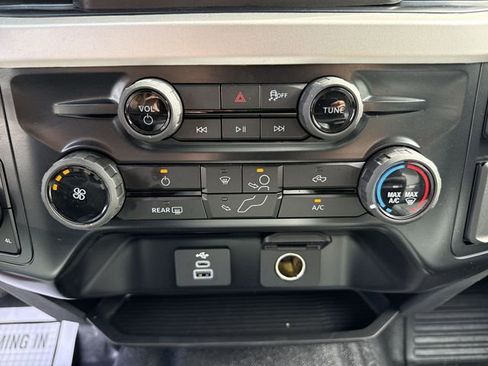 New 2025 Ford F450 XL w/ XL Chrome Package AWD/4WD image 18