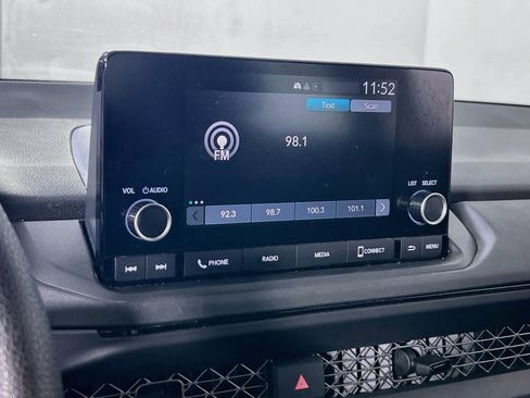Used 2023 Honda Accord LX image 13