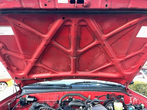 Used 2000 Toyota Tacoma 4x4 Regular Cab image 20