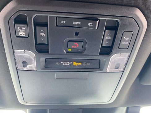 New 2025 Toyota Tundra Platinum AWD/4WD image 22