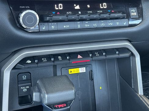 Used 2023 Toyota Tundra Limited w/ TRD Off-Road Package AWD/4WD image 18