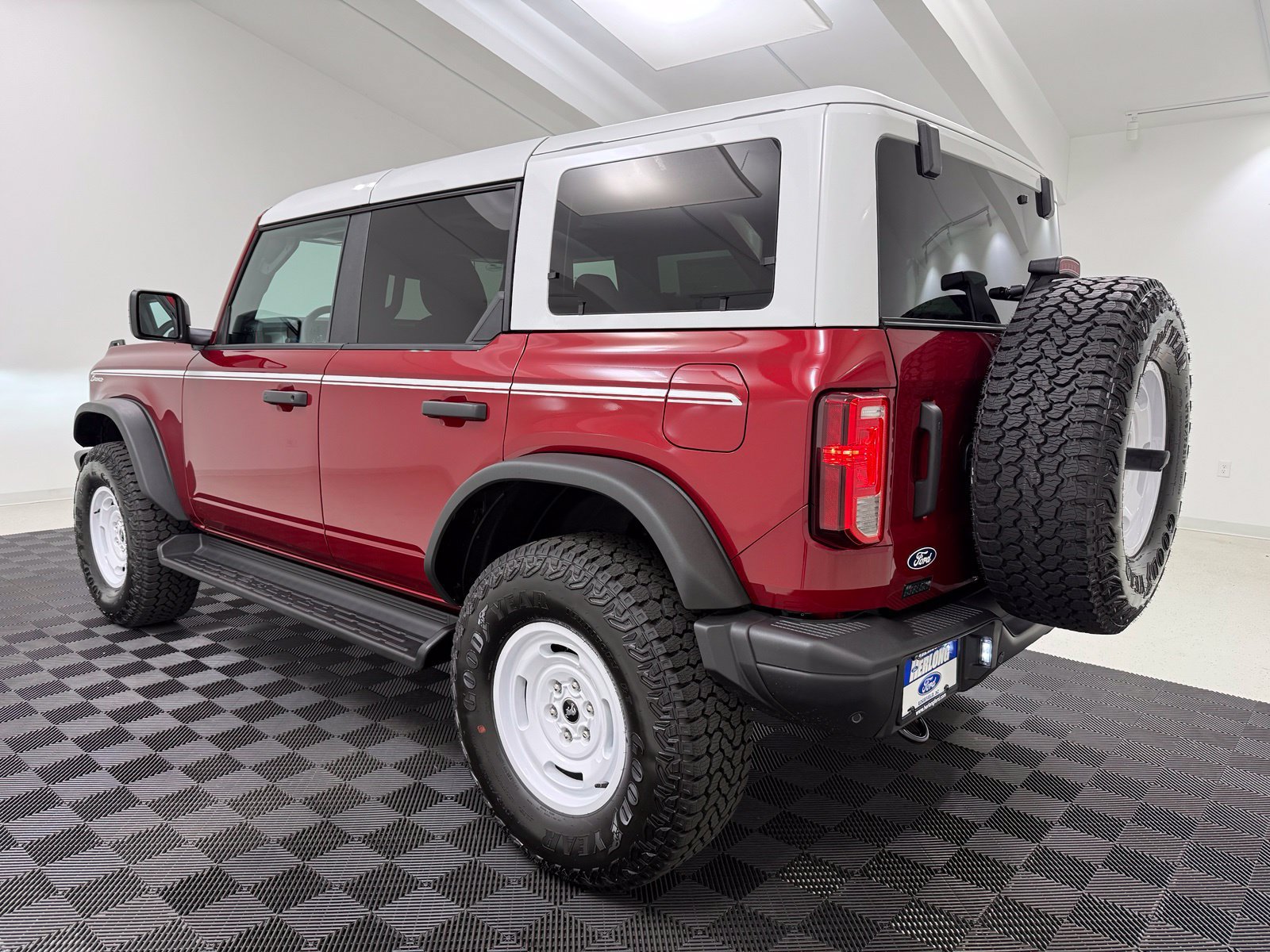 New 2026 Ford Bronco Heritage Edition AWD/4WD image 5