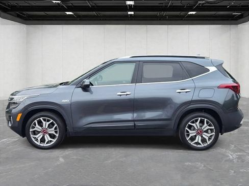 Used 2022 Kia Seltos SX AWD/4WD image 2