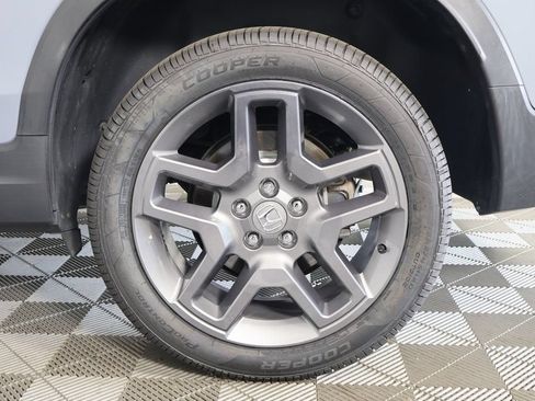 Used 2023 Honda Passport EX-L image 16