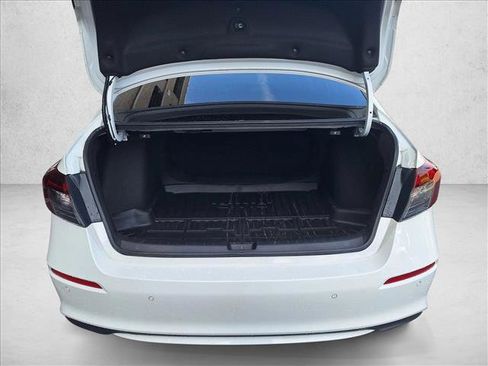 Used 2025 Honda Civic FWD Hybrid Sedan image 17