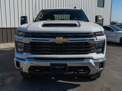 Used 2026 Chevrolet Silverado 2500 LT image 5