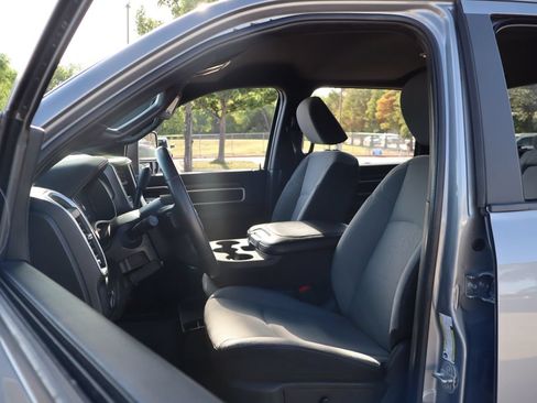 Used 2024 RAM 3500 Big Horn AWD/4WD image 10
