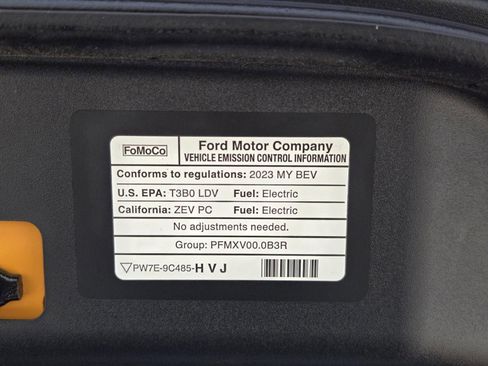 Used 2023 Ford Mustang Mach-E Select RWD image 28