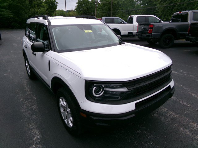 Used 2023 Ford Bronco Sport AWD/4WD image 2