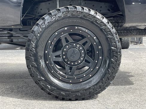 Used 2015 Ford F250 Platinum w/ FX4 Off-Road Package image 36