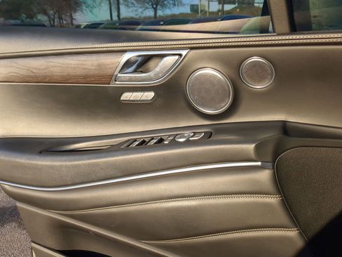 Used 2021 Genesis GV80 3.5T Advanced + image 12