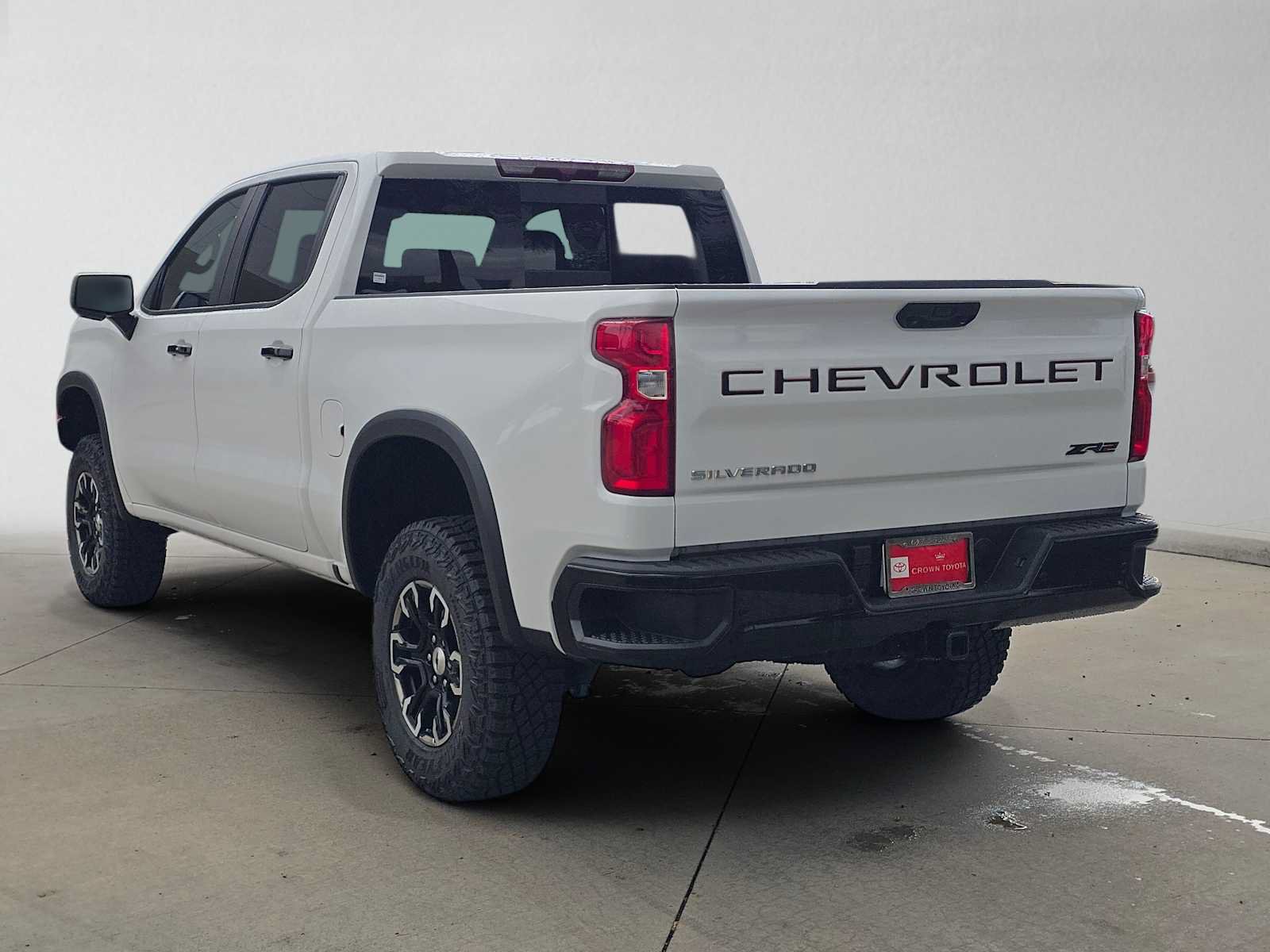 Used 2024 Chevrolet Silverado 1500 ZR2 AWD/4WD image 5