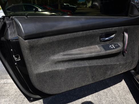 Used 2019 BMW M4 CS w/ Executive Package image 21