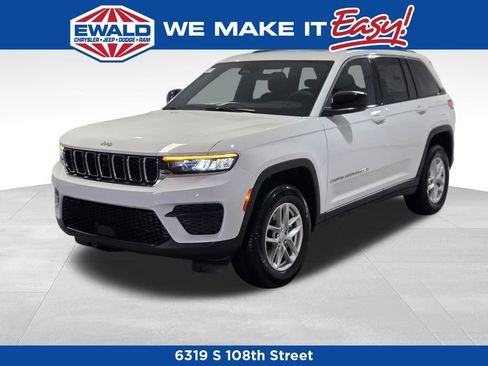 New 2026 Jeep Grand Cherokee Laredo X AWD/4WD image 21